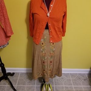 Sold-Cute Faux Suede Skirt...Perfect for Fall